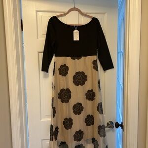 Elegant Black and Cream Floral Dress